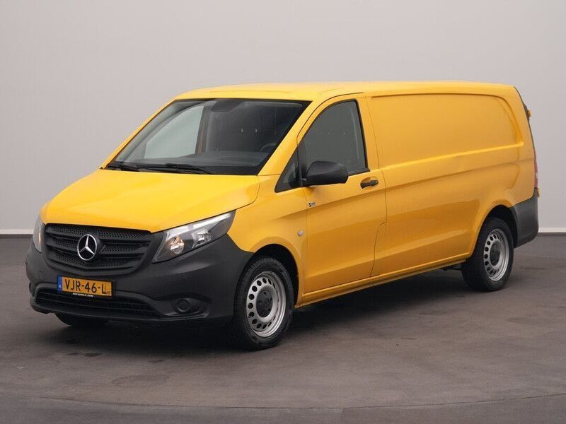 Mercedes eVito Closed van Elektrisch 41kWh 150km WLTP Airco Camera APK 03-2027